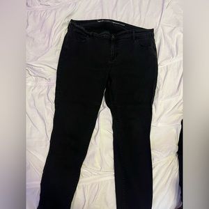 Old navy black skinny jeans
